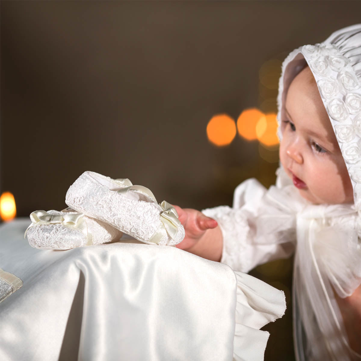 ANASTASIA Baby Lace Booties