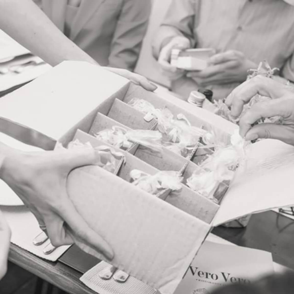 Christening & Wedding Bonbonniere Favors – Set of 10, white or ivory