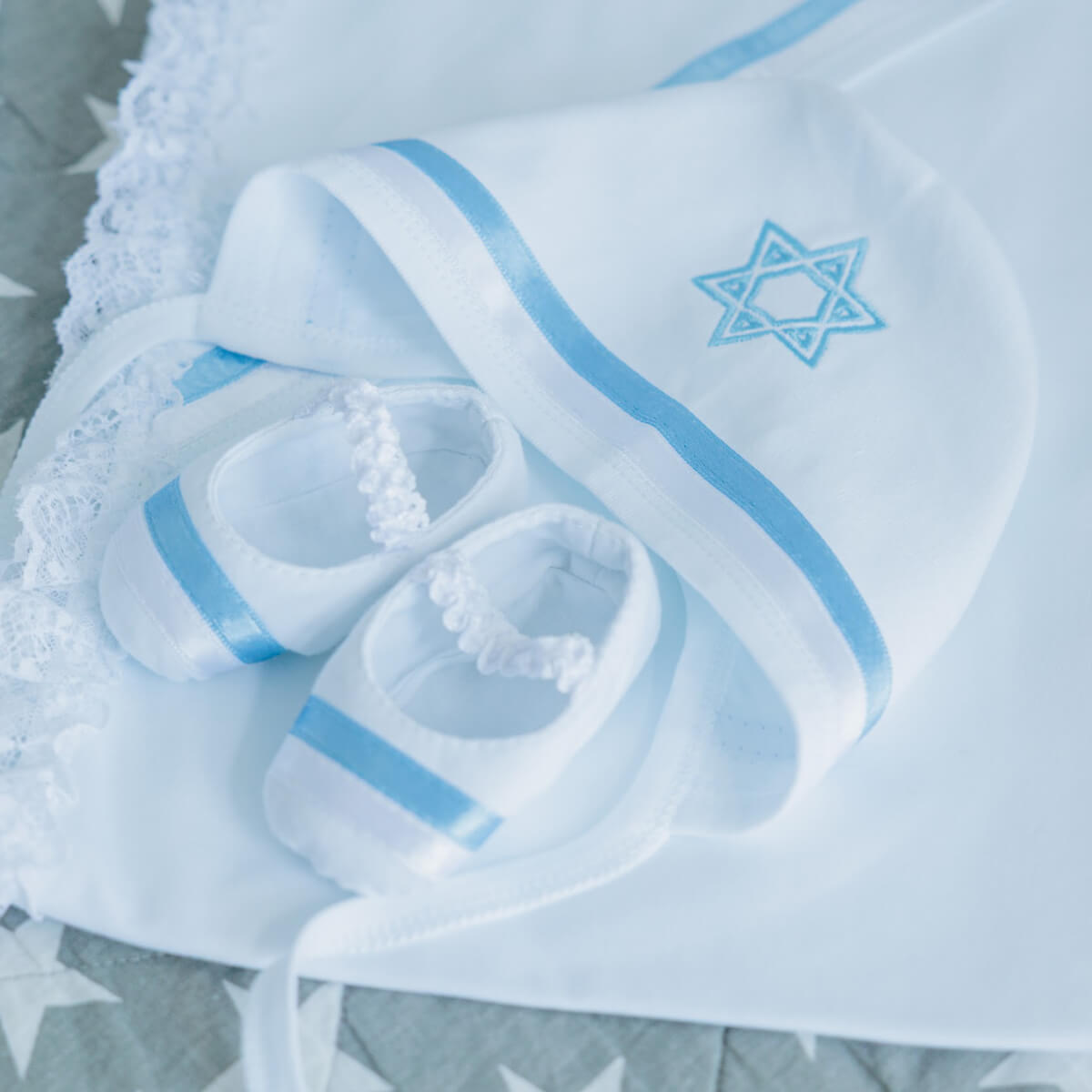 Brit Milah Set with Blanket – Baby Boy Gown, Hat & Booties with David Star