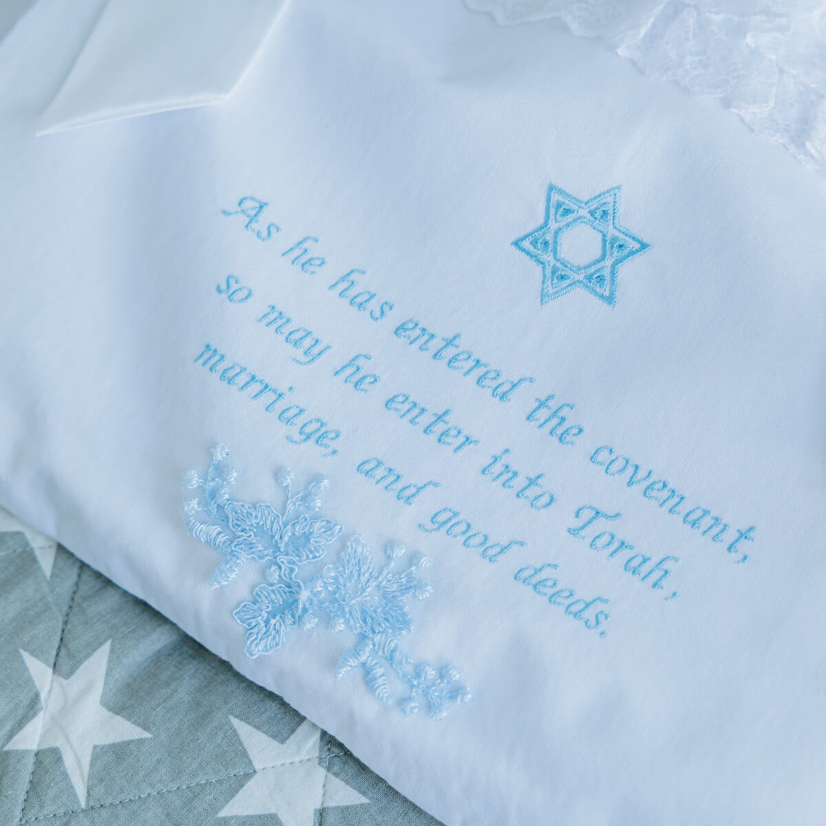 Brit Milah Set with Pillow, Bodysuit & Kippah – White with Blue Embroidery