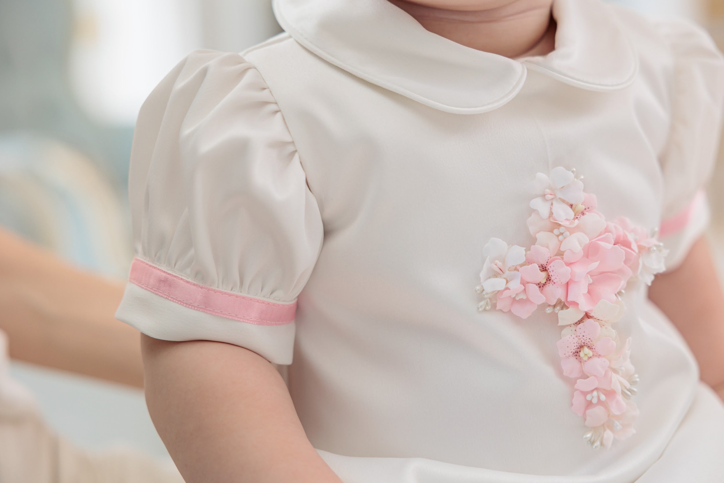 Vestido de seda para bautizo LUNA para niñas – Traje de bautismo de satén y algodón