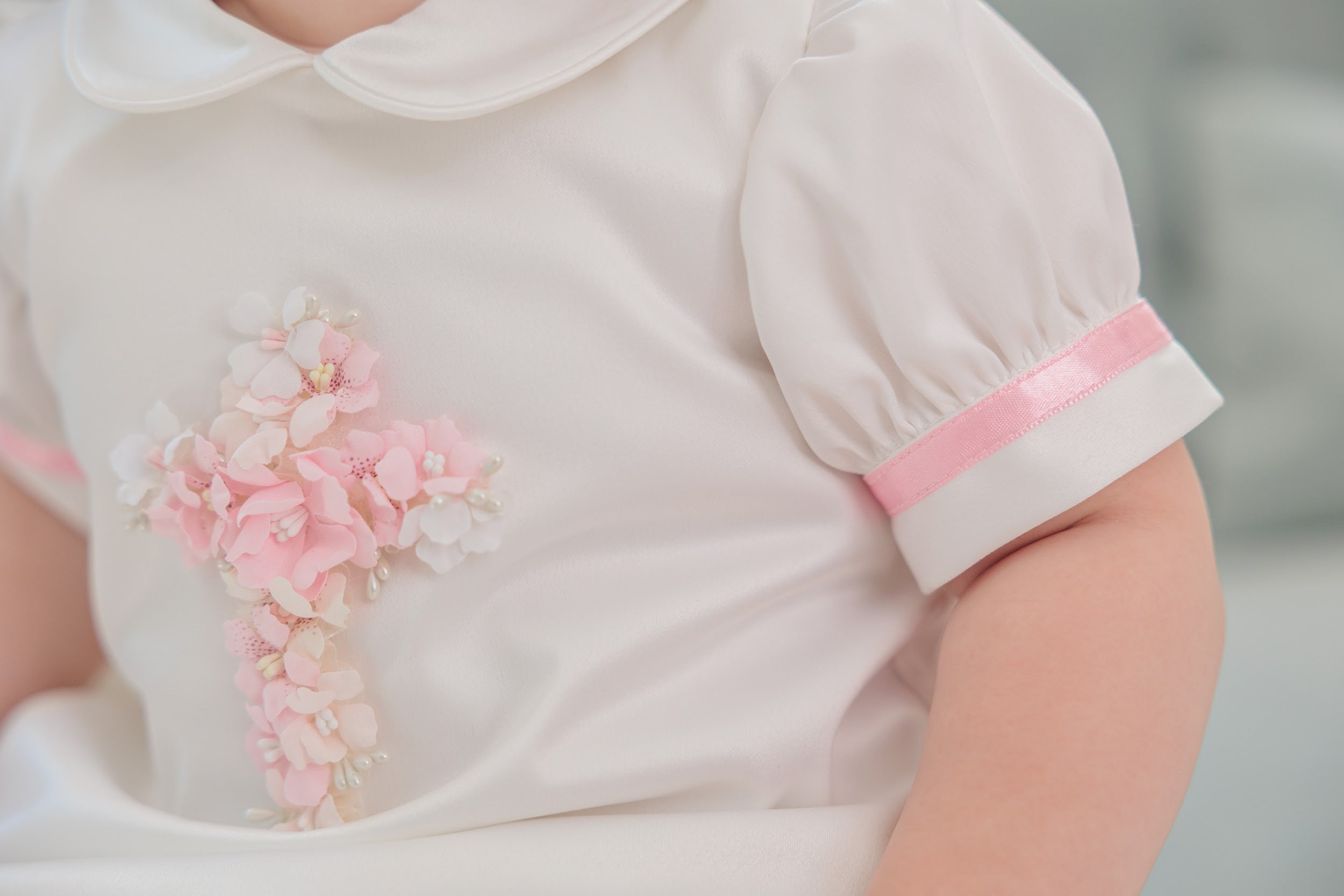 Vestido de seda para bautizo LUNA para niñas – Traje de bautismo de satén y algodón