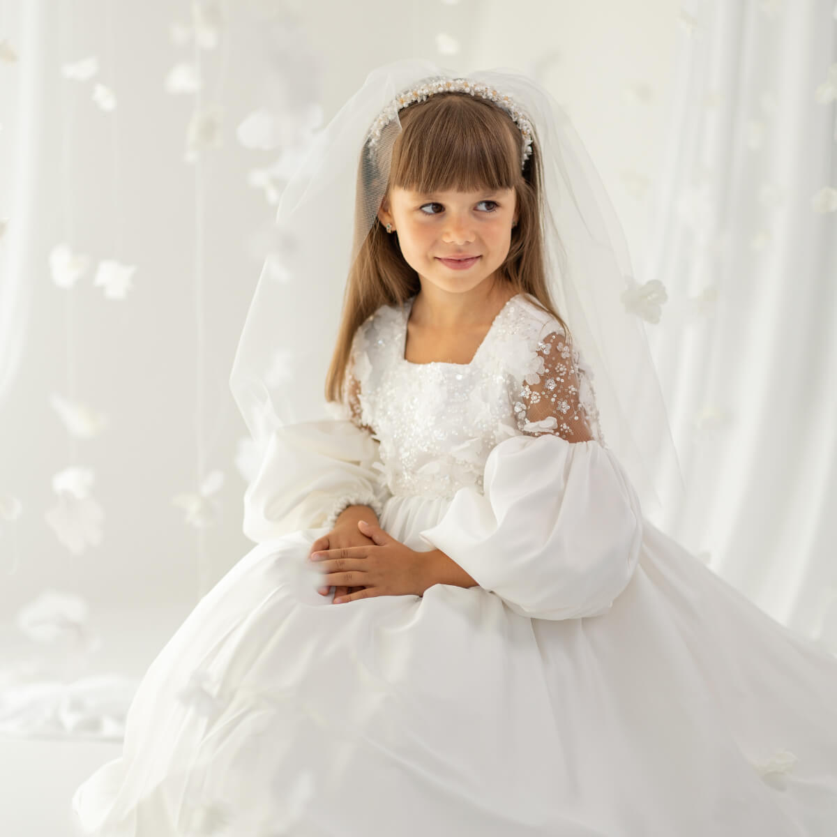 ALORA Pearl Tiara with Veil