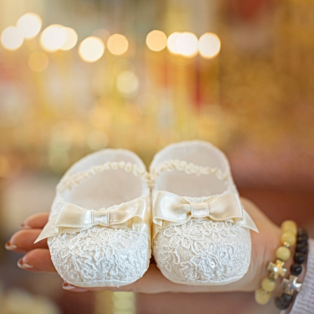 ANASTASIA Baby Lace Booties