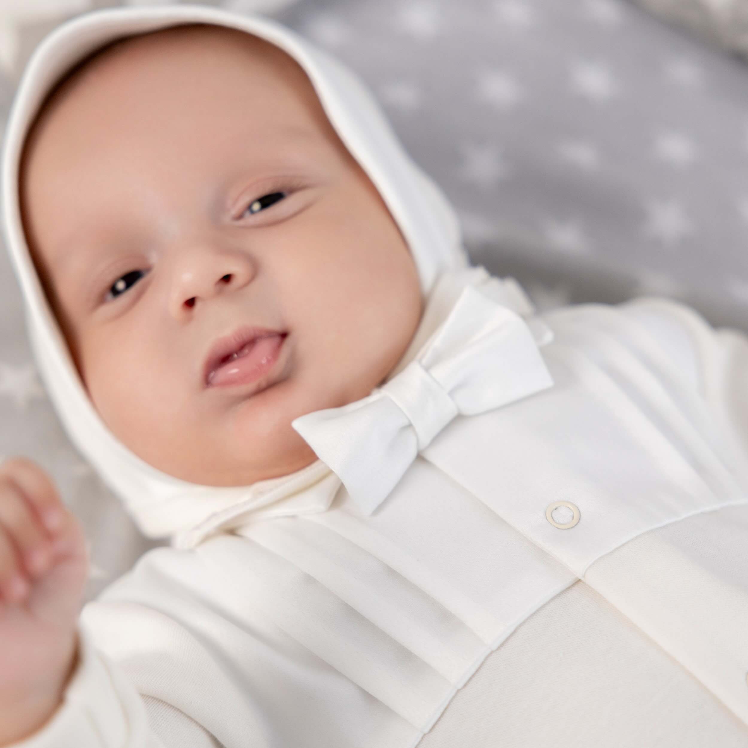 Newborn Baby Jumpsuit & Hat Set – Cotton Jersey with Silk Bow - MARC