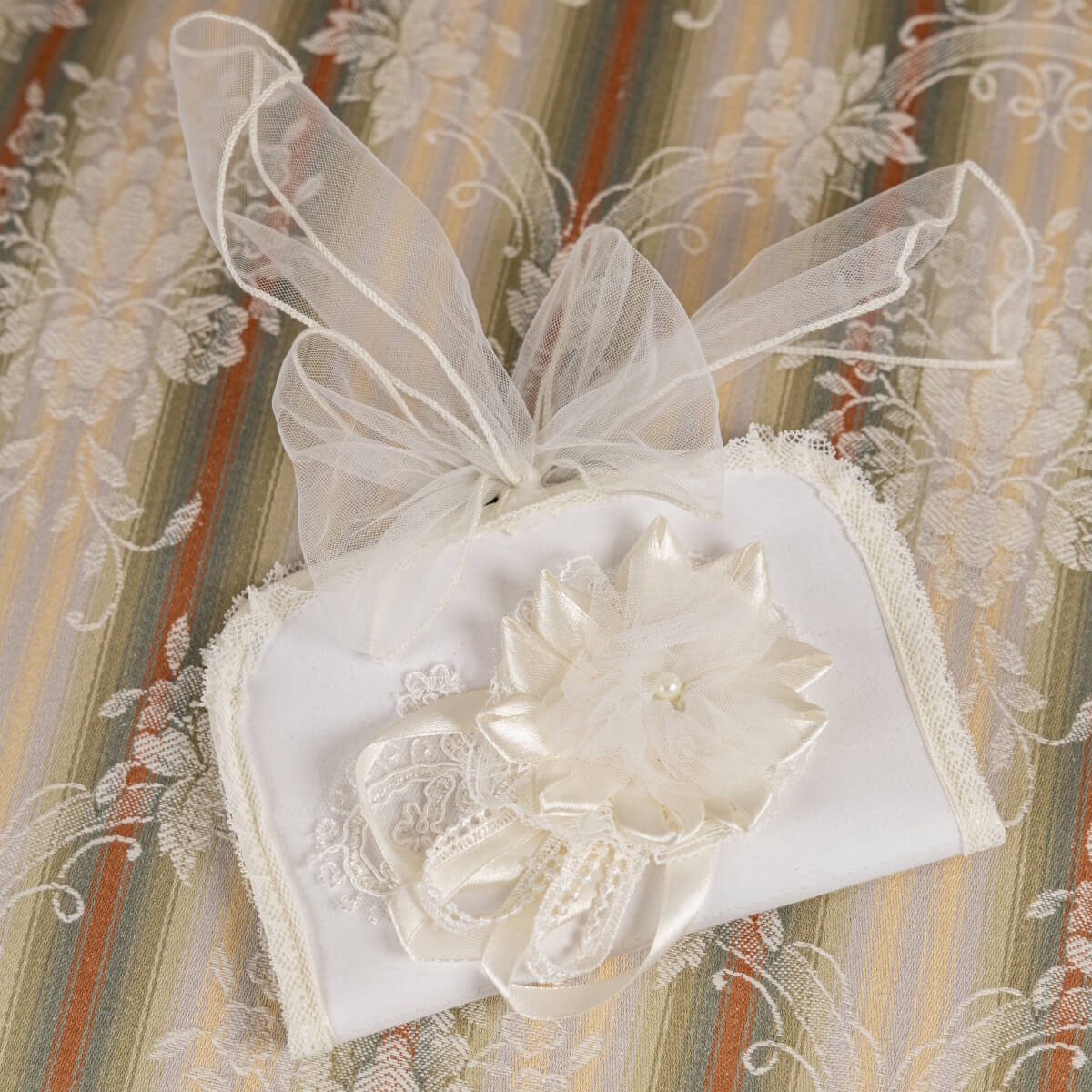 VERONICA First Curl Box