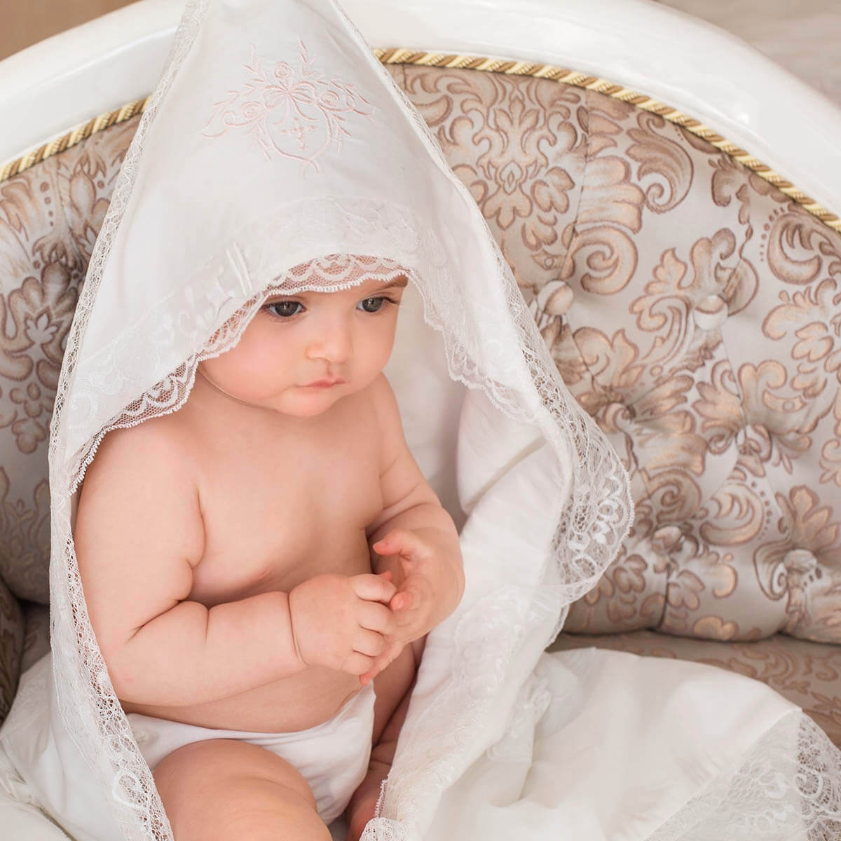 SOPHIE Lace Receiving Blanket
